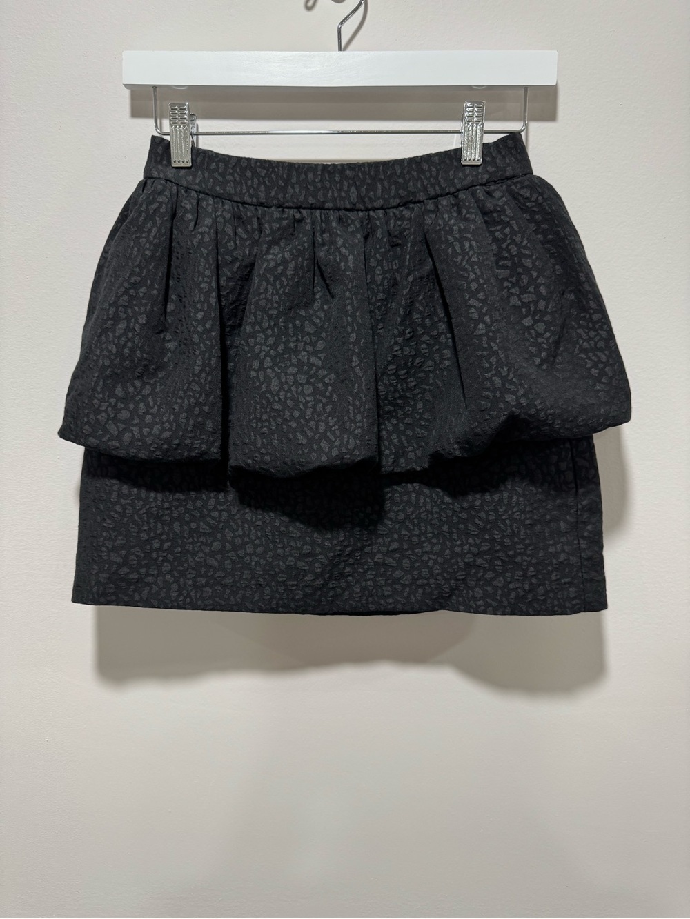 Zara Black‎ Jacquard Mini Skirt Balloon Peplum Layer Textured Leopard Size S